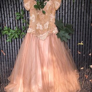 Beautiful mother of the bride dress, brand new